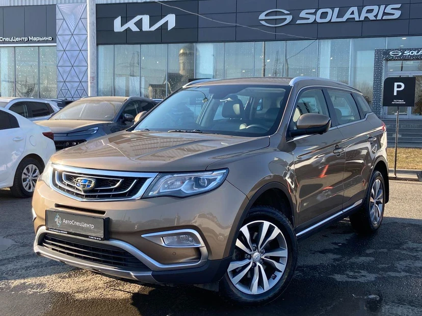 Автомобиль Geely Atlas I поколение 2.4 AT 4WD (149 л.с.) Luxury Бежевый 2019 с пробегом 123 587 км