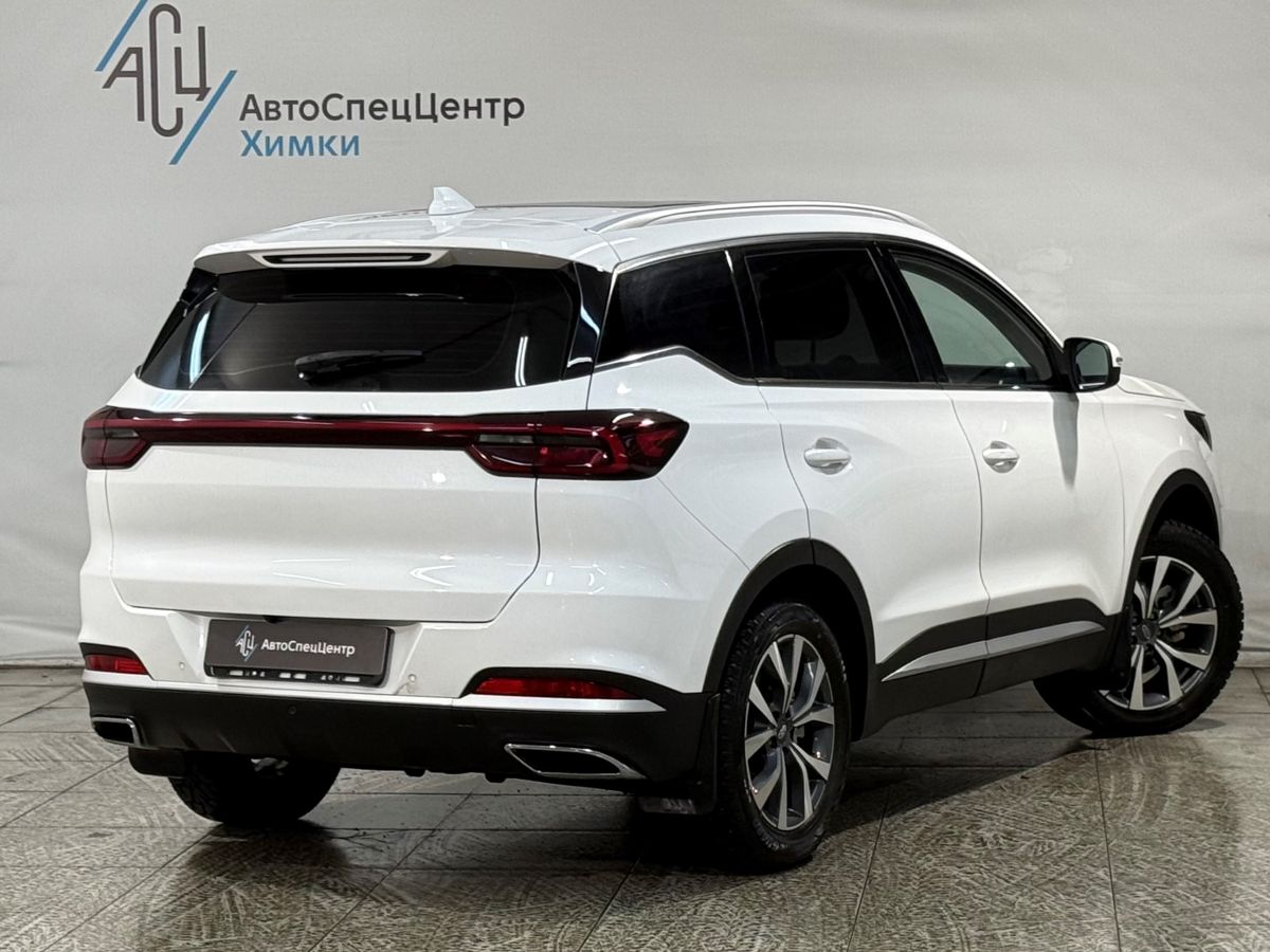Автомобиль Xcite X-Cross 7 I поколение 1.5 CVT (147 л.с.) Techno Белый 2024 с пробегом 13 000 км