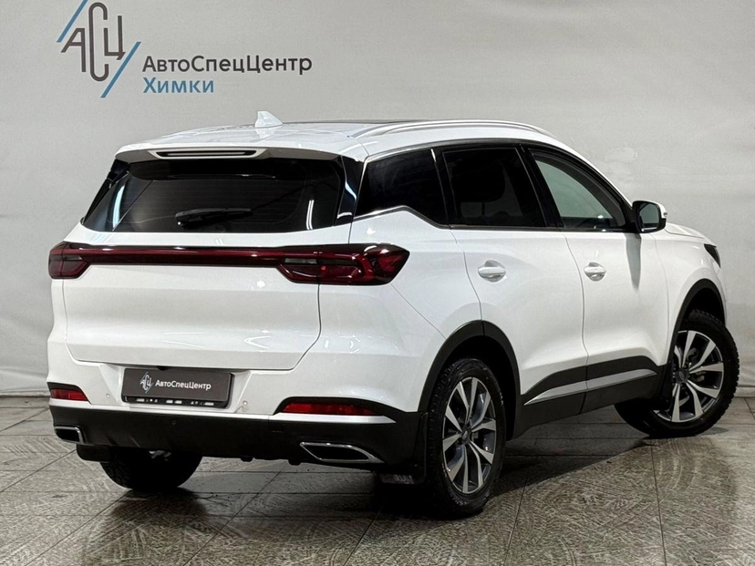 Автомобиль Xcite X-Cross 7 I поколение 1.5 CVT (147 л.с.) Techno Белый 2024 с пробегом 13 000 км