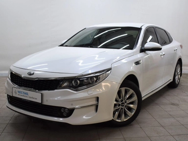 Автомобиль Kia Optima IV поколение 2.4 AT (185 л.с.) Base Белый 2018 с пробегом 66878 км