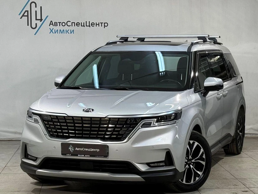 Автомобиль Kia Carnival IV поколение 2.2d AT (199 л.с.) Premium+ (2021) Серебристый 2021 с пробегом 73 000 км