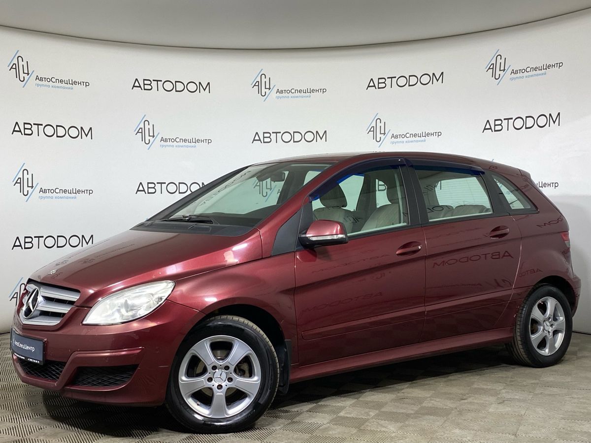 Mercedes-Benz B-Класс I (W245) [рестайлинг] 170 1.7 CVT (116 л.с.) Base Красный 2010 с пробегом 170 000 км