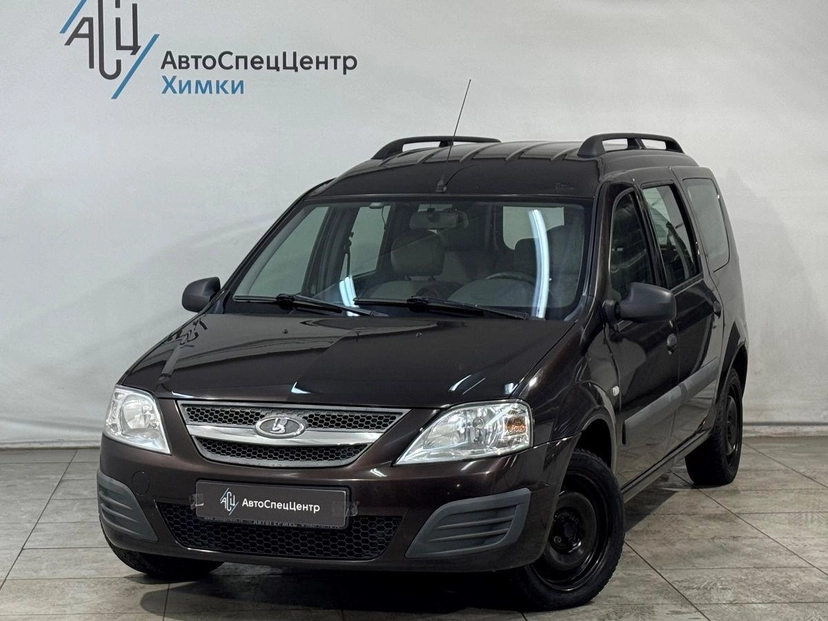 Автомобиль Lada (ВАЗ) Largus I поколение 1.6 MT (5 мест) (102 л.с.) Norma Comfort (5 мест) (2015-2017) Коричневый 2017 с пробегом 177 000 км