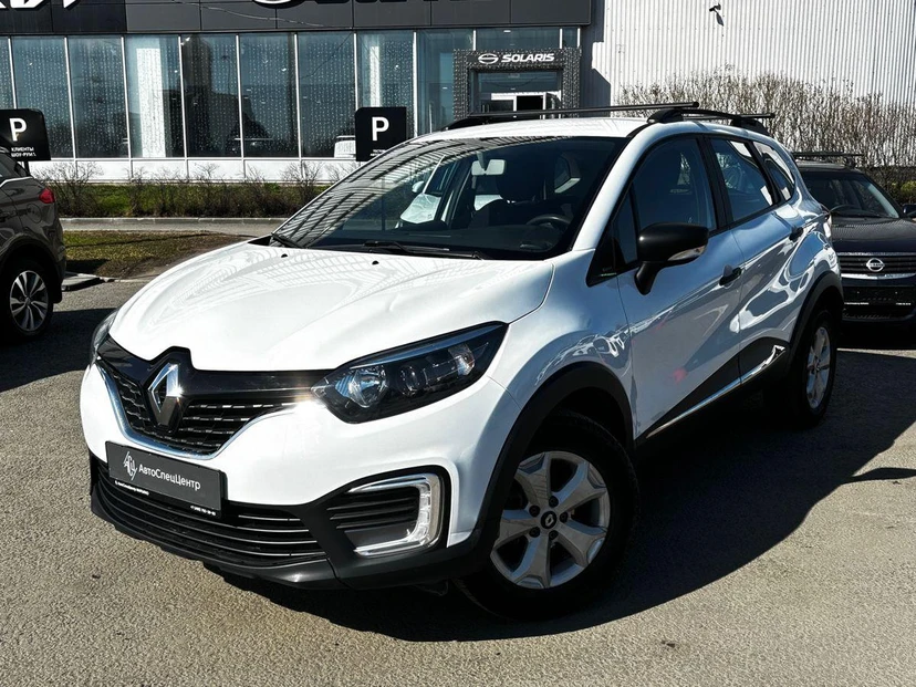 Автомобиль Renault Kaptur I поколение 1.6 CVT (114 л.с.) Drive Белый 2019 с пробегом 111 000 км