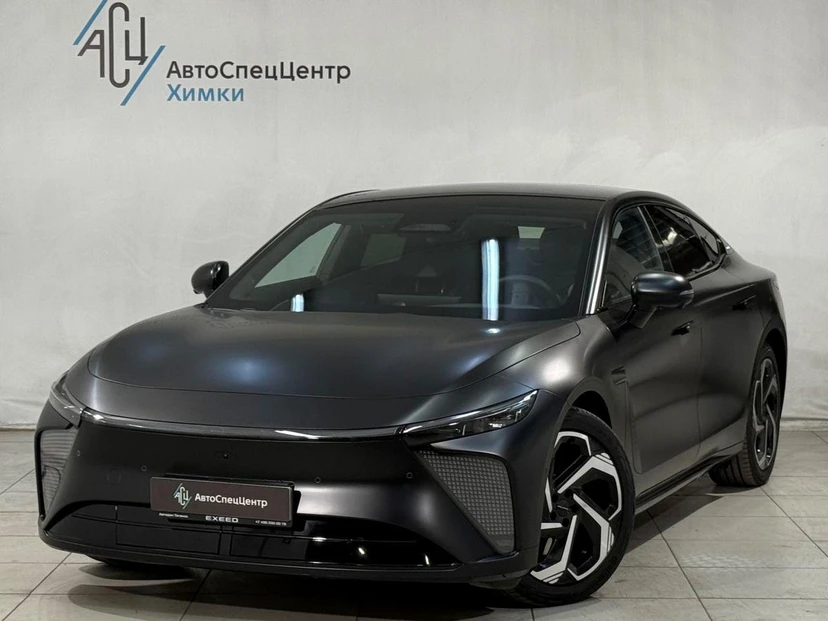 EXEED Exlantix ES I поколение 1.5hyb AT 4WD (469 л.с.) Спорт Чёрный 2025 с пробегом 12 000 км