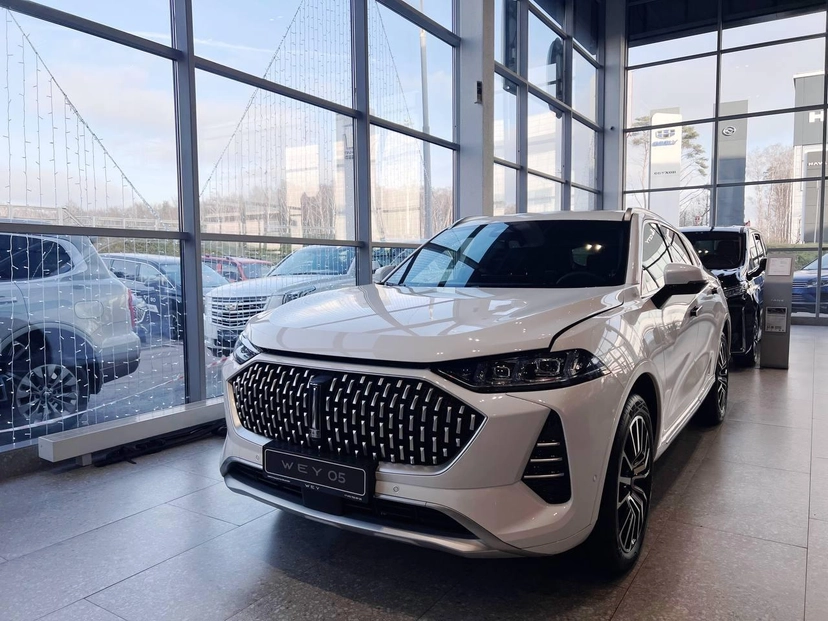 Автомобиль WEY 05 I поколение 2.0hyb AMT 4WD (421 л.с.) Premium Белый 2024 новый