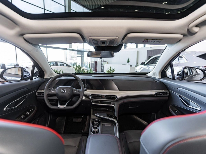 Автомобиль Changan UNI-T I поколение 1.5 AMT (167 л.с.) Tech Серый 2024 новый