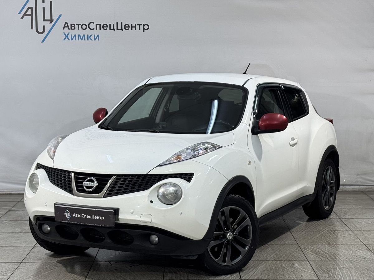 Автомобиль Nissan Juke I поколение (F15) 1.6 CVT 4WD (190 л.с.) SE+ Sport Белый 2012 с пробегом 225 000 км