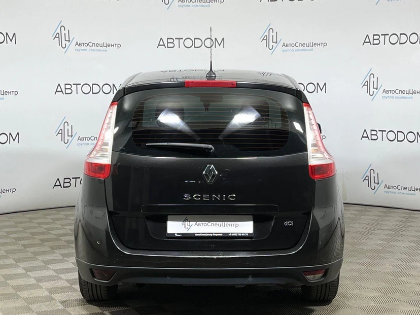 Renault Scenic III поколение 1.5d MT (110 л.с.) Base Чёрный 2010 с пробегом 312 503 км