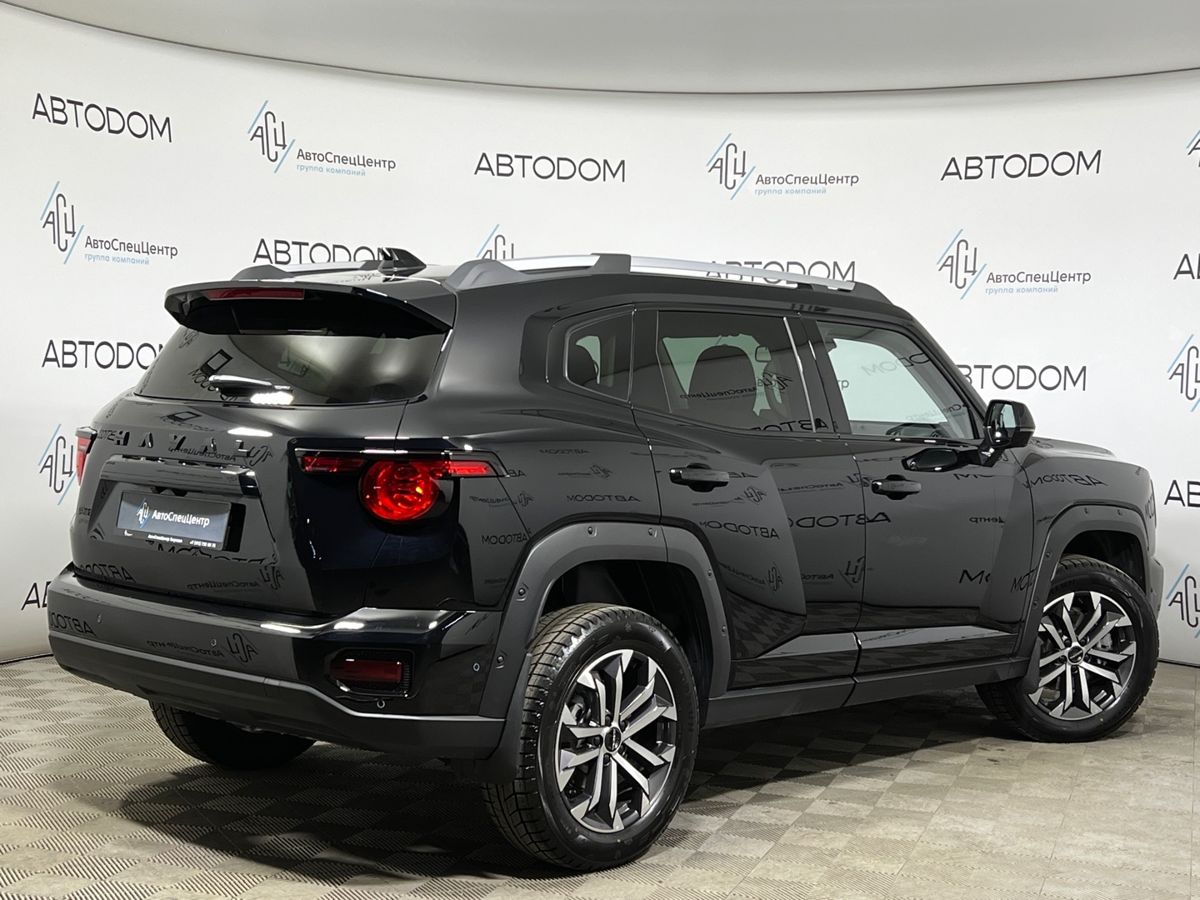 Автомобиль Haval H7 I поколение 2.0 AMT 4WD (192 л.с.) Tech Plus Чёрный 2025 с пробегом 3 703 км