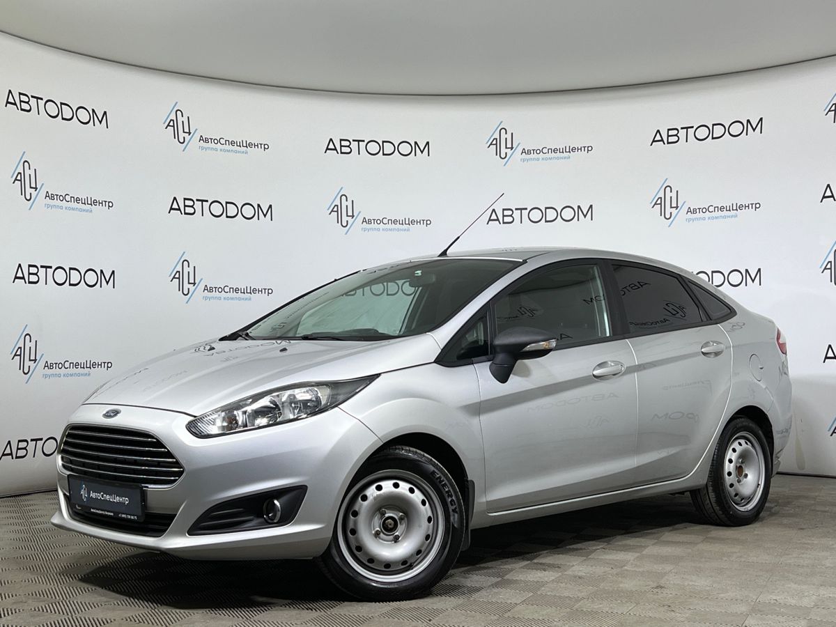 Ford Fiesta VI [рестайлинг] 1.6 AMT (105 л.с.) Trend Серебристый 2016 с пробегом 147 000 км