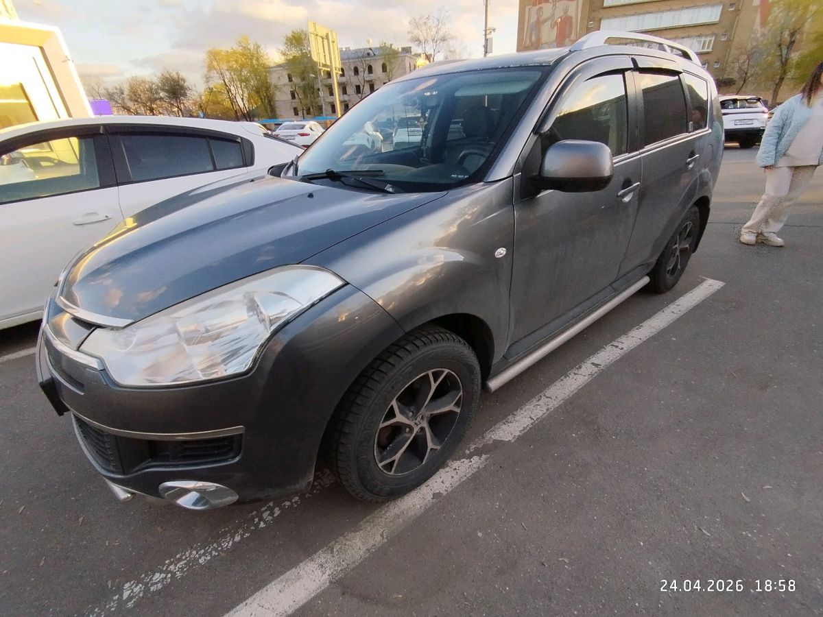 Citroen C-Crosser I поколение 2.4 CVT 4WD (170 л.с.) Exclusive Серый 2011 с пробегом 163 674 км