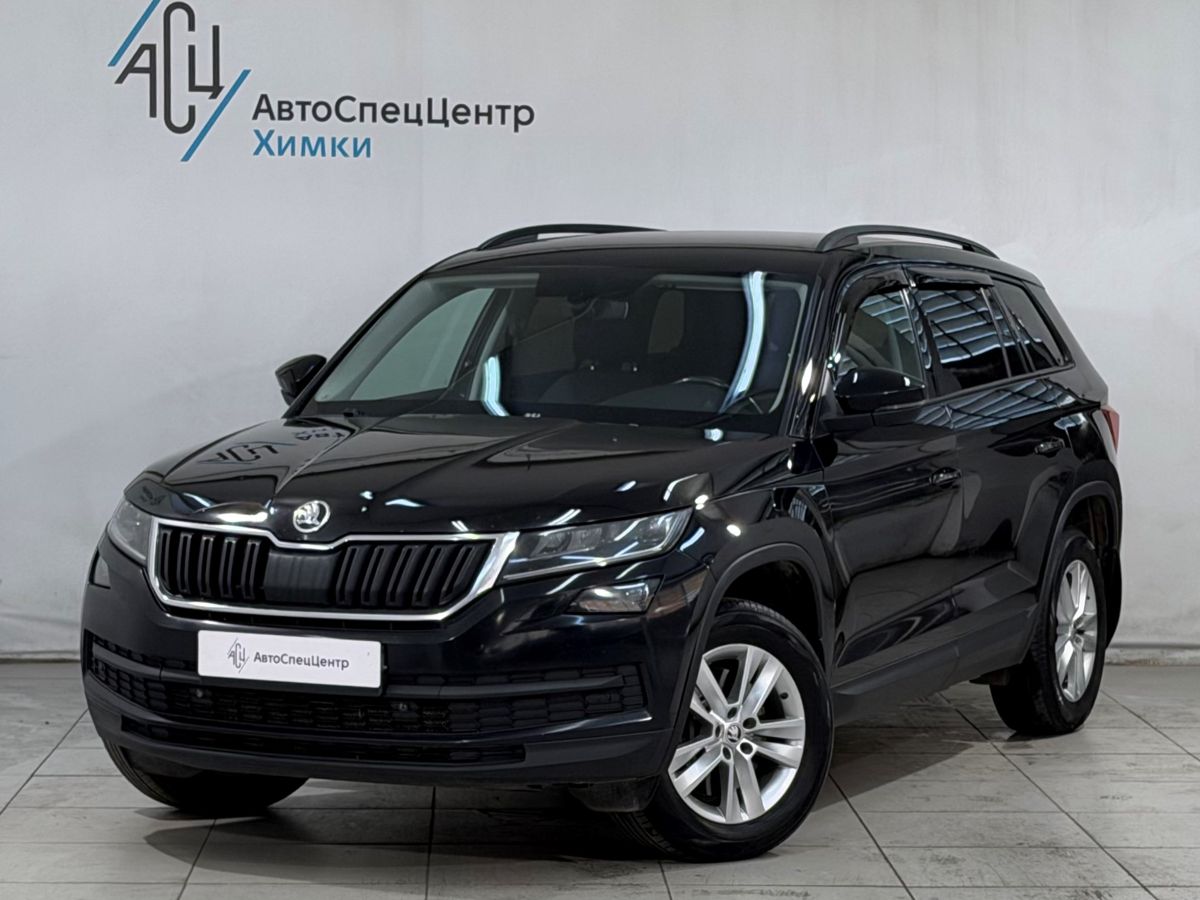 Skoda Kodiaq I поколение 2.0 AMT 4WD (180 л.с.) Ambition Plus Чёрный 2018 с пробегом 240 000 км