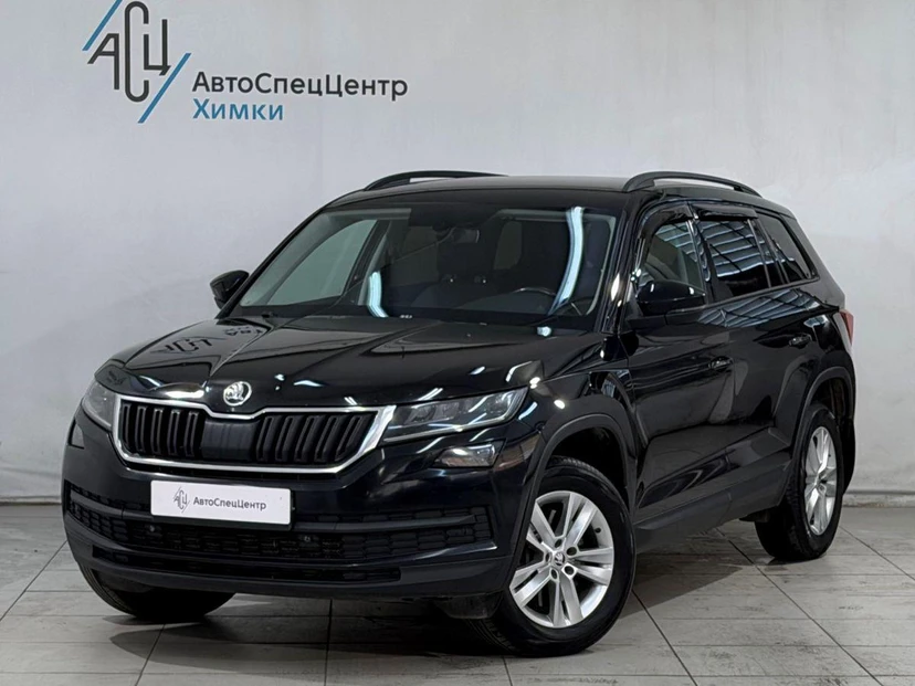 Skoda Kodiaq I поколение 2.0 AMT 4WD (180 л.с.) Ambition Plus Чёрный 2018 с пробегом 240 000 км