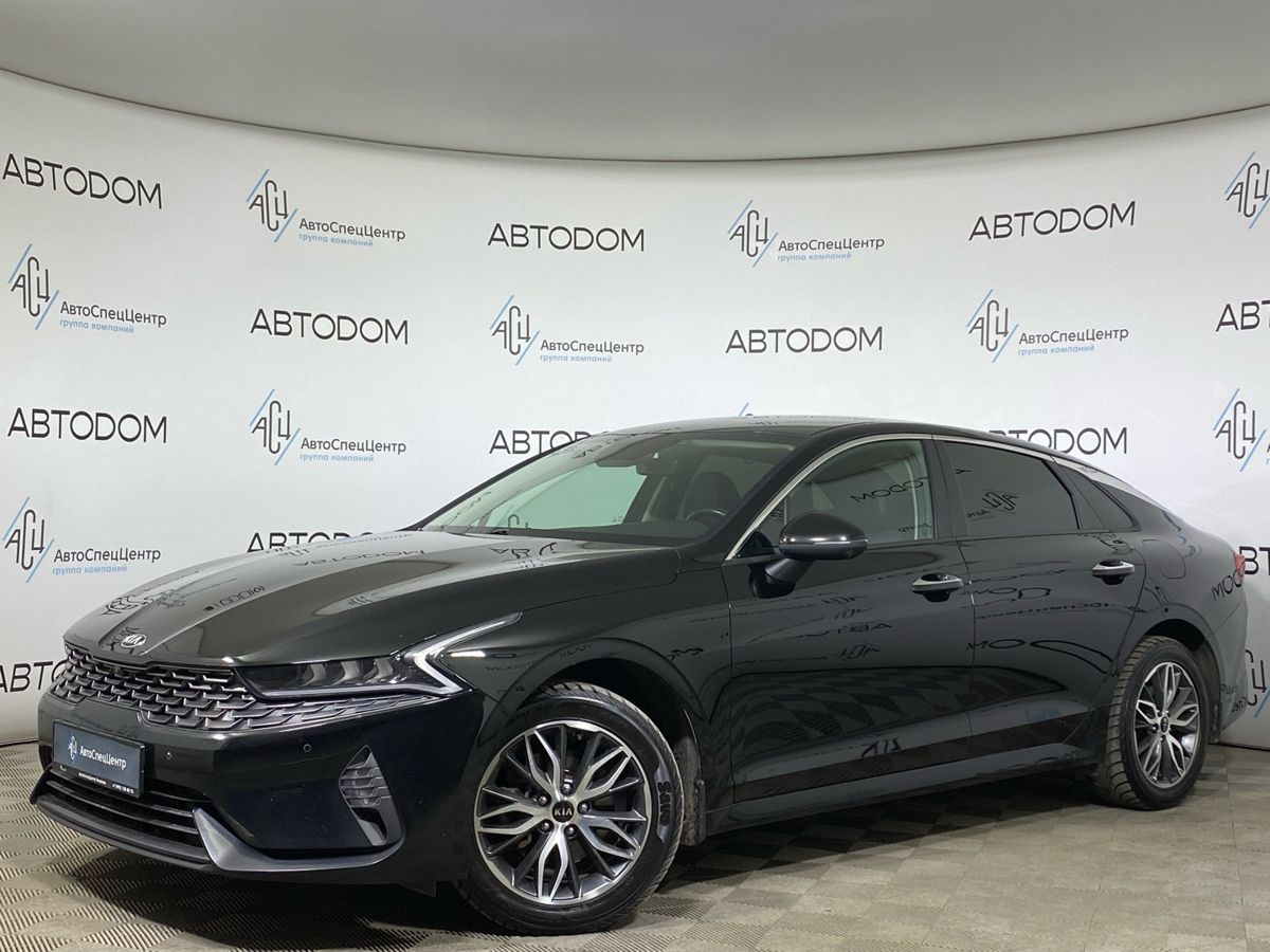 Автомобиль Kia K5 III поколение 2.5 AT (194 л.с.) Luxe Чёрный 2021 с пробегом 109 754 км