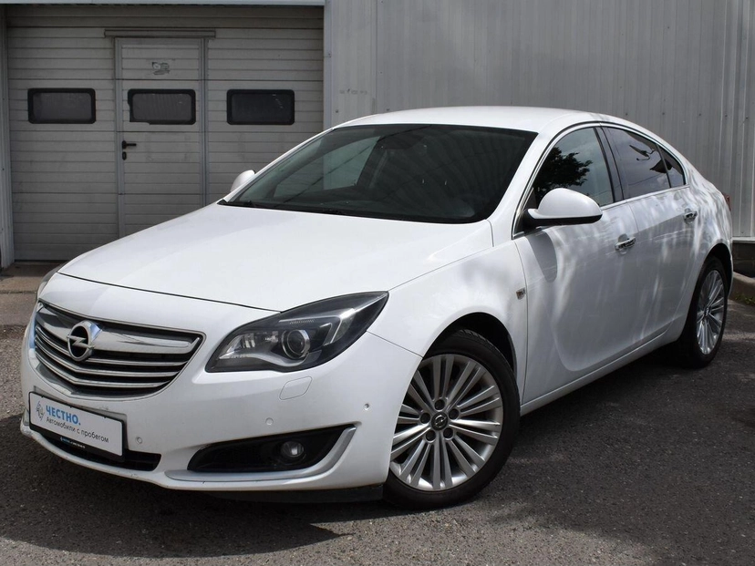 Автомобиль Opel Insignia I [рестайлинг] 2.0d AT (160 л.с.) Base Белый 2013 с пробегом 161 000 км