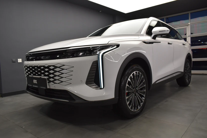EXEED RX I поколение 2.0 AT 4WD (249 л.с.) Премиум Белый 2025 новый