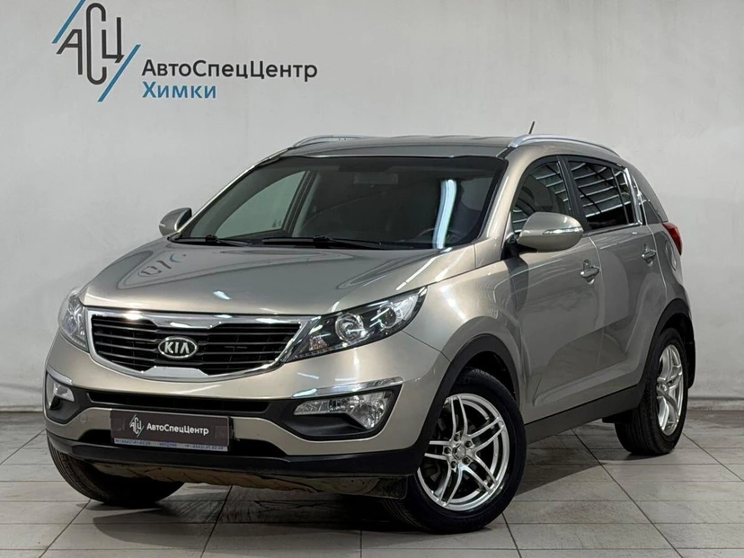 Kia Sportage III поколение 2.0 AT (150 л.с.) Classic Бежевый 2010 с пробегом 124 000 км