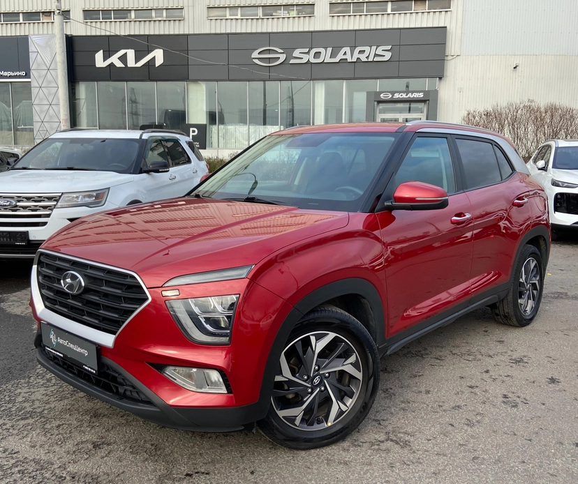 Автомобиль Hyundai Creta II поколение 1.6 AT (123 л.с.) Lifestyle + Premium Music + Winter Красный 2021 с пробегом 165 300 км