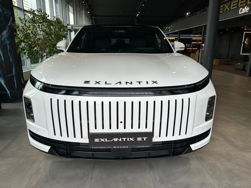 Автомобиль EXEED EXLANTIX ET I поколение 1.5hyb AT 4WD (469 л.с.) Top Белый 2025 новый