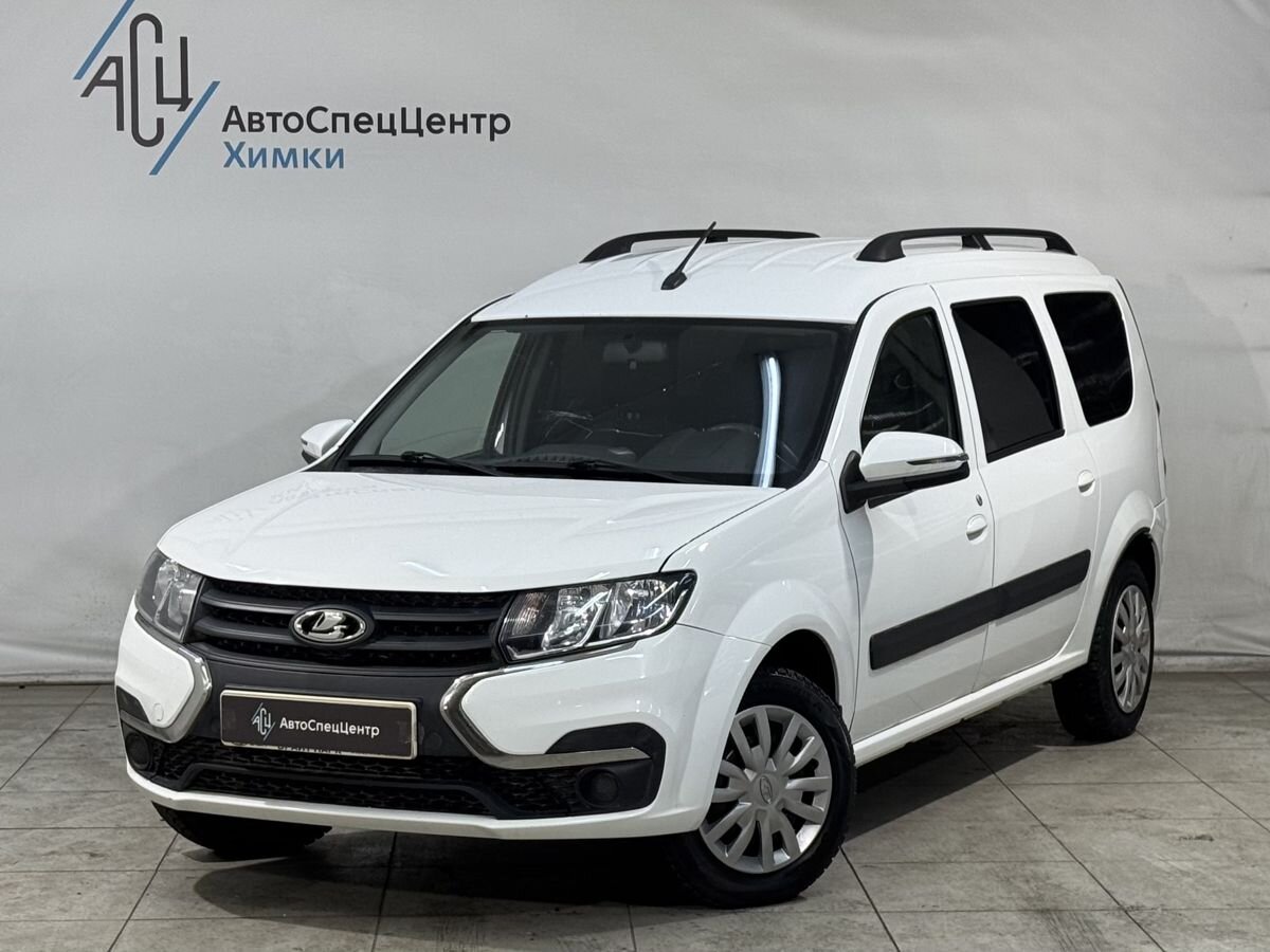 Автомобиль Lada (ВАЗ) Largus I [рестайлинг] 1.6 MT (106 л.с.) Comfort Белый 2021 с пробегом 75 000 км