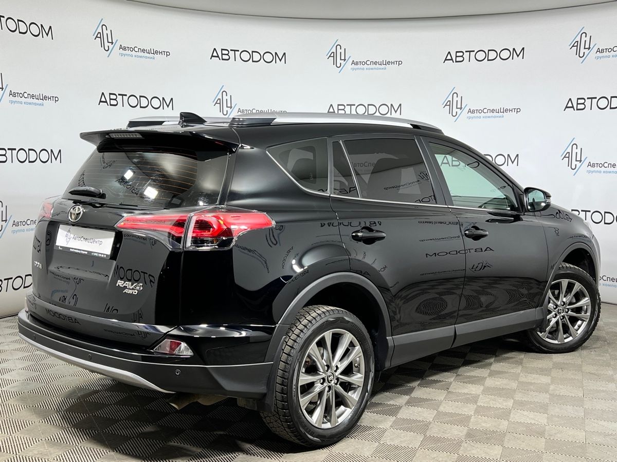 Автомобиль Toyota RAV4 IV (XA40) [рестайлинг] 2.0 CVT 4WD (146 л.с.) Престиж Чёрный 2019 с пробегом 124 831 км