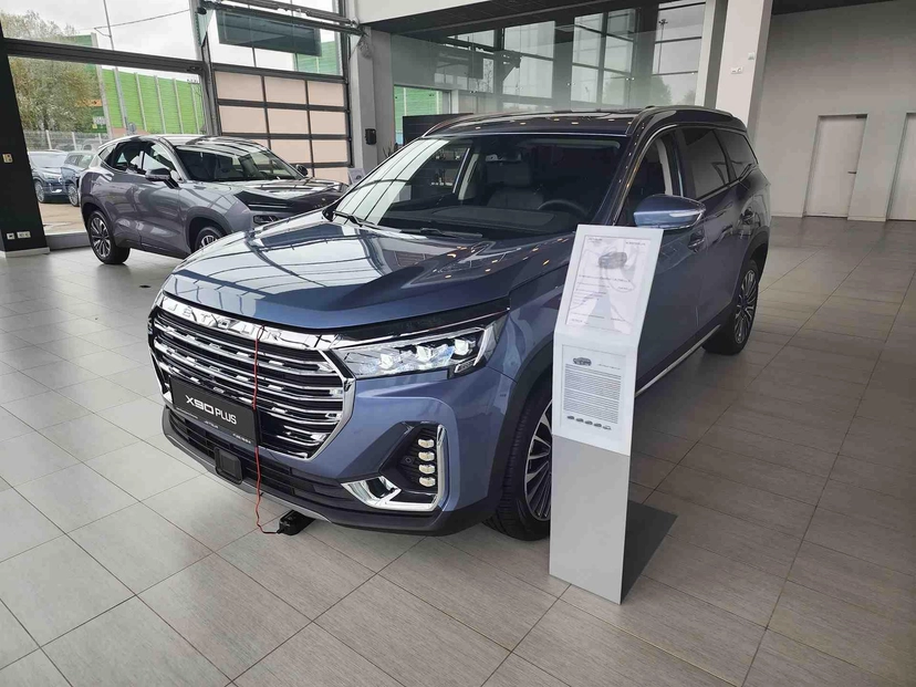 Автомобиль Jetour X90 PLUS I поколение 1.6 AMT (190 л.с.) Comfort Серый 2023 новый