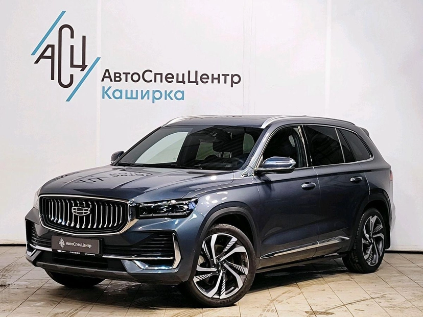 Автомобиль Geely Monjaro I поколение 2.0 AT 4WD (238 л.с.) Exclusive Серый 2024 с пробегом 32 153 км