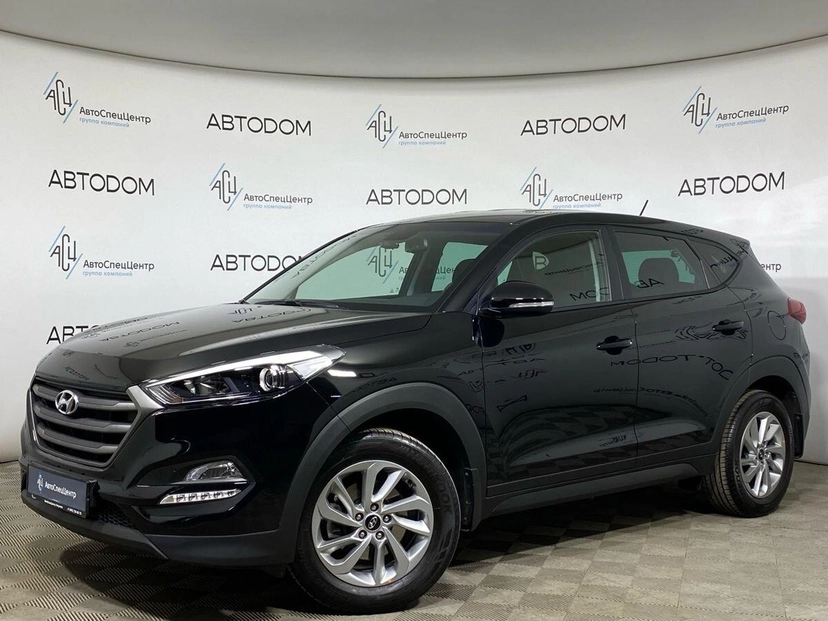 Автомобиль Hyundai Tucson III поколение 1.6 AMT 4WD (177 л.с.) Lifestyle Чёрный 2016 с пробегом 21 355 км