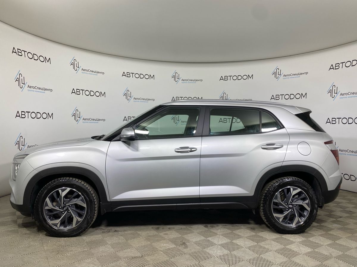 Автомобиль Hyundai Creta II поколение 1.6 AT (123 л.с.) Lifestyle Серый 2021 с пробегом 43 140 км
