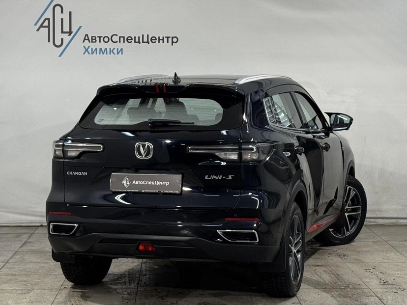 Автомобиль Changan UNI-S I поколение 1.5 AMT (181 л.с.) Tech Чёрный 2024 с пробегом 7 800 км