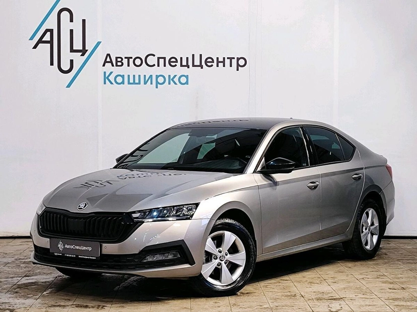 Автомобиль Skoda Octavia IV поколение (A8) 1.4 AT (150 л.с.) Ambition Plus Серый 2021 с пробегом 55 042 км