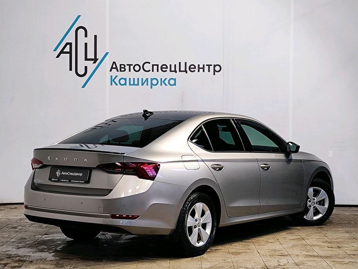 Автомобиль Skoda Octavia IV поколение (A8) 1.4 AT (150 л.с.) Ambition Plus Серый 2021 с пробегом 55 042 км