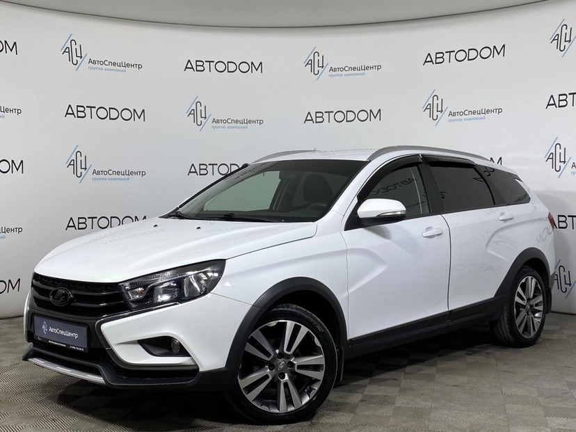 Автомобиль Lada (ВАЗ) Vesta I поколение 1.8 MT (122 л.с.) Comfort (2019) Белый 2019 с пробегом 98 950 км