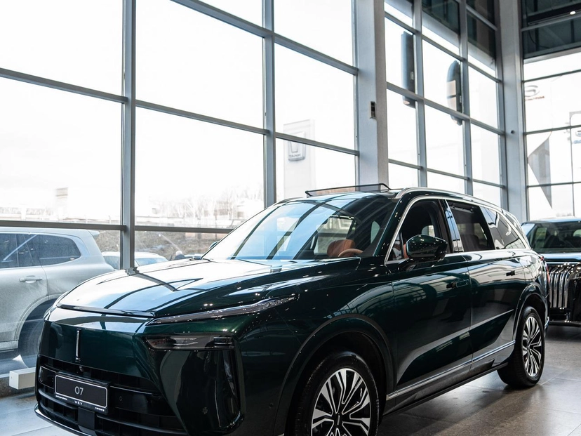 Автомобиль WEY 07 I поколение 1.5hyb AT 4WD (517 л.с.) Premium Зелёный 2024 новый