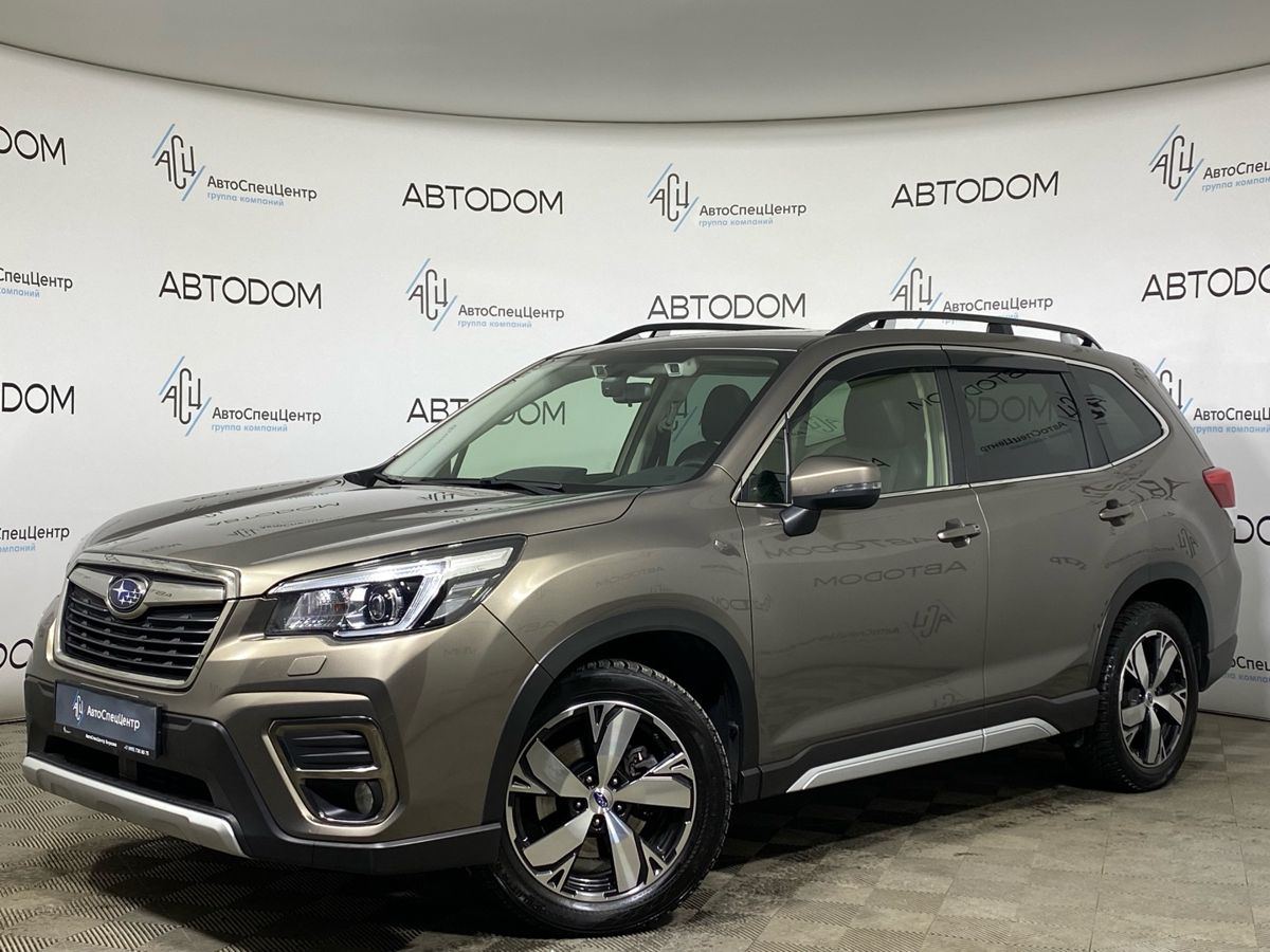 Автомобиль Subaru Forester V поколение 2.5 CVT 4WD (185 л.с.) Premium ES Бежевый 2019 с пробегом 103 547 км