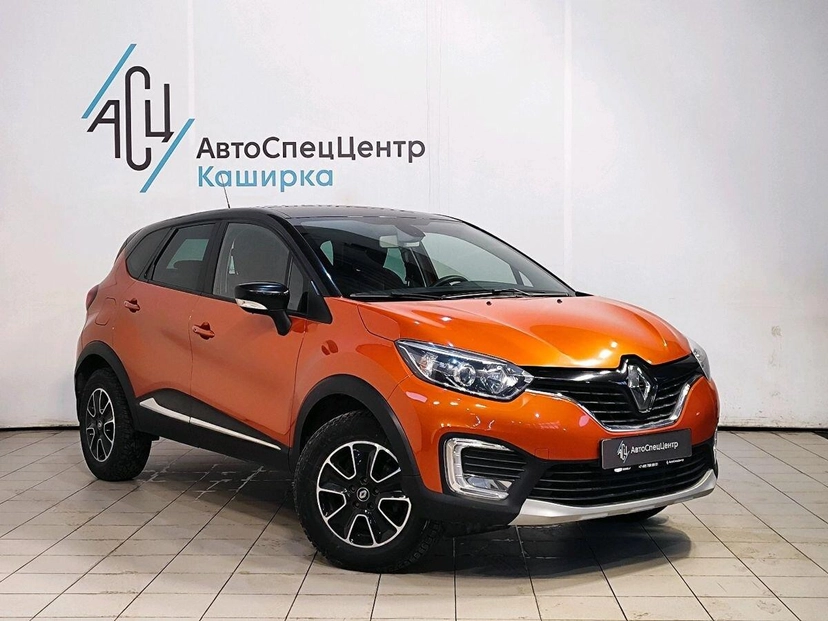 Автомобиль Renault Kaptur I поколение 2.0 AT 4WD (143 л.с.) Style Оранжевый 2018 с пробегом 61 107 км