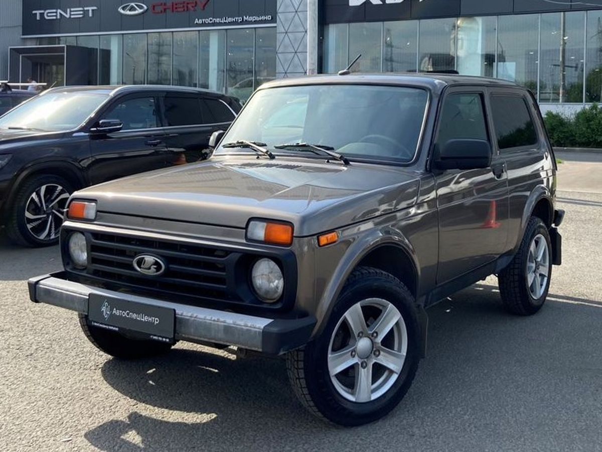 Lada (ВАЗ) 2121 (4x4) I [рестайлинг] (2020) 1.7 MT 4WD (83 л.с.) Classic Коричневый 2020 с пробегом 81 500 км