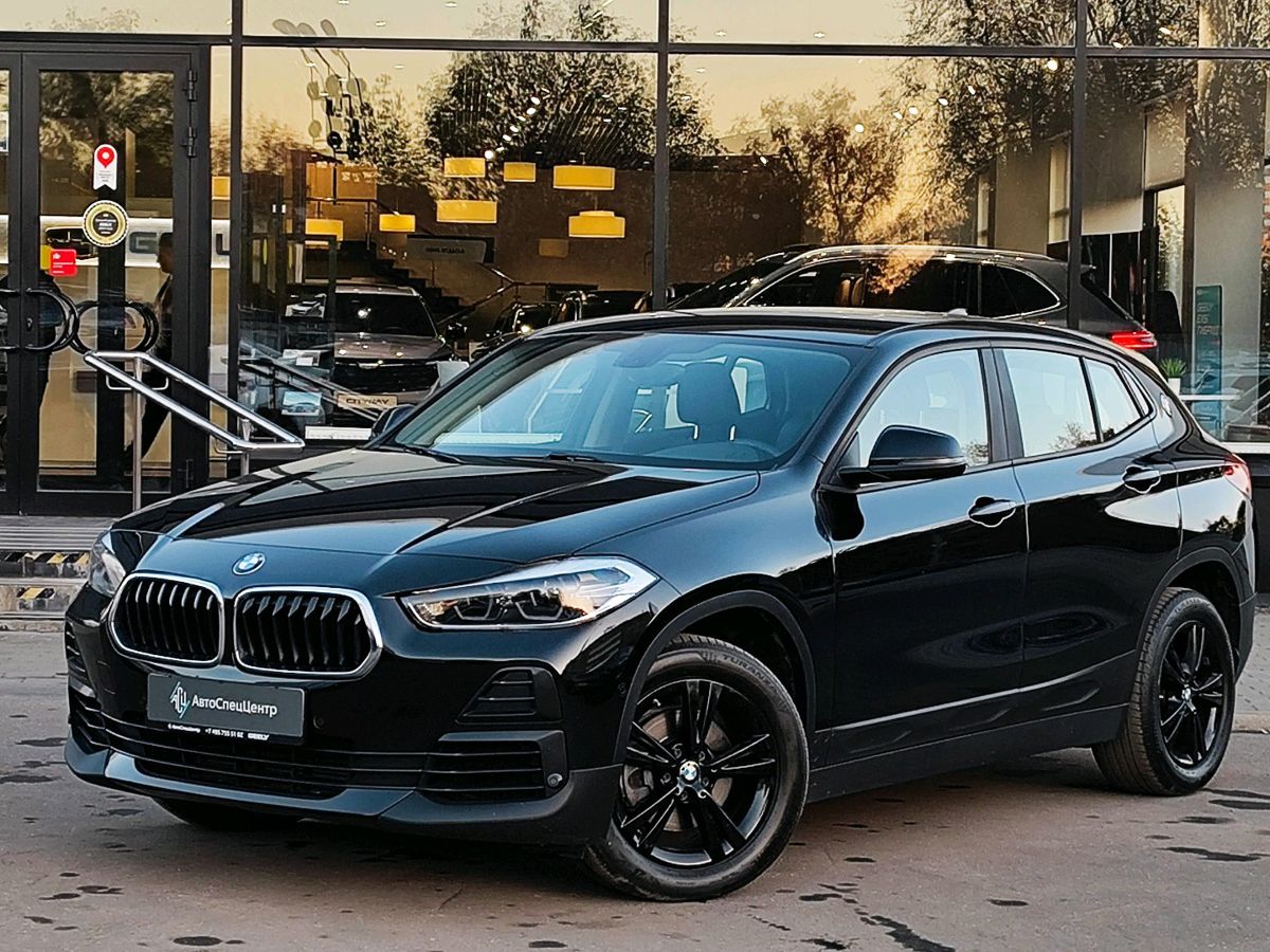 BMW X2 I поколение (F39) 1.5 AMT (140 л.с.) Base Чёрный 2021 с пробегом 69 632 км