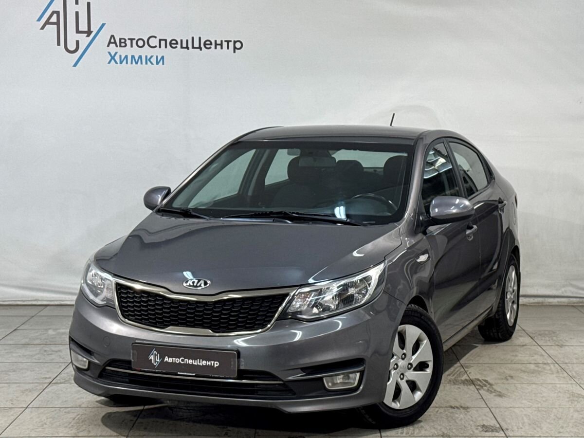 Автомобиль Kia Rio III [рестайлинг] 1.6 MT (123 л.с.) Luxe Серый 2016 с пробегом 118 000 км