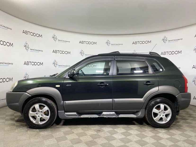 Автомобиль Hyundai Tucson I поколение 2.0 AT 4WD (140 л.с.) GLS Зелёный 2008 с пробегом 233 264 км