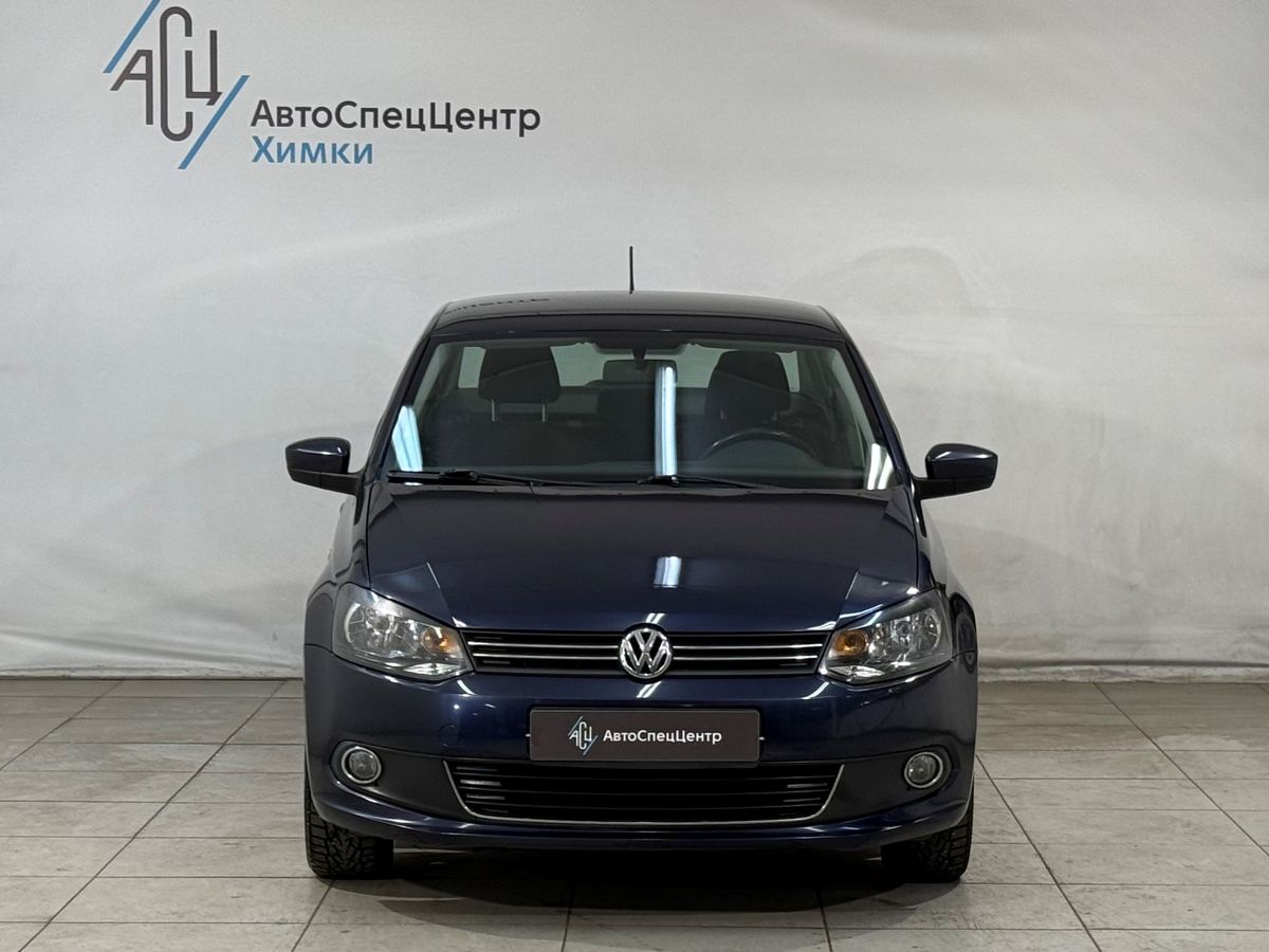 Автомобиль Volkswagen Polo V поколение 1.6 AT (105 л.с.) Comfortline Синий 2014 с пробегом 107 000 км