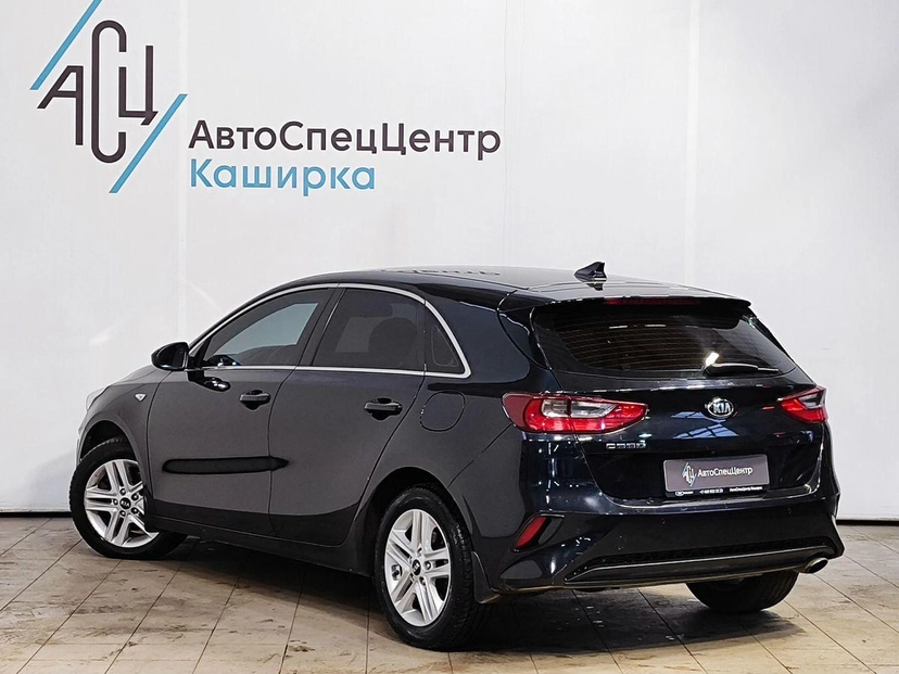 Автомобиль Kia Ceed III поколение 1.6 AT (128 л.с.) Luxe Чёрный 2020 с пробегом 154 870 км