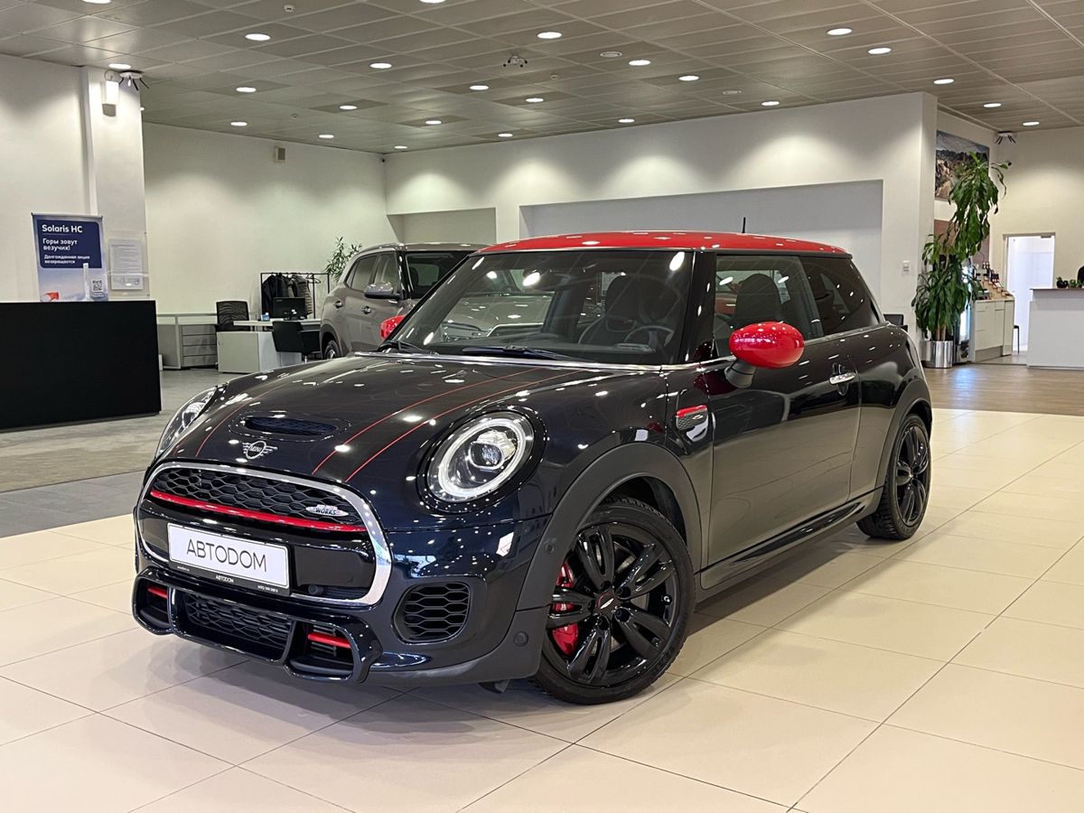 Автомобиль MINI Hatch III (F55/F56) [рестайлинг] John Cooper Works 2.0 AT (231 л.с.) John Cooper Works Синий 2021 с пробегом 23 666 км