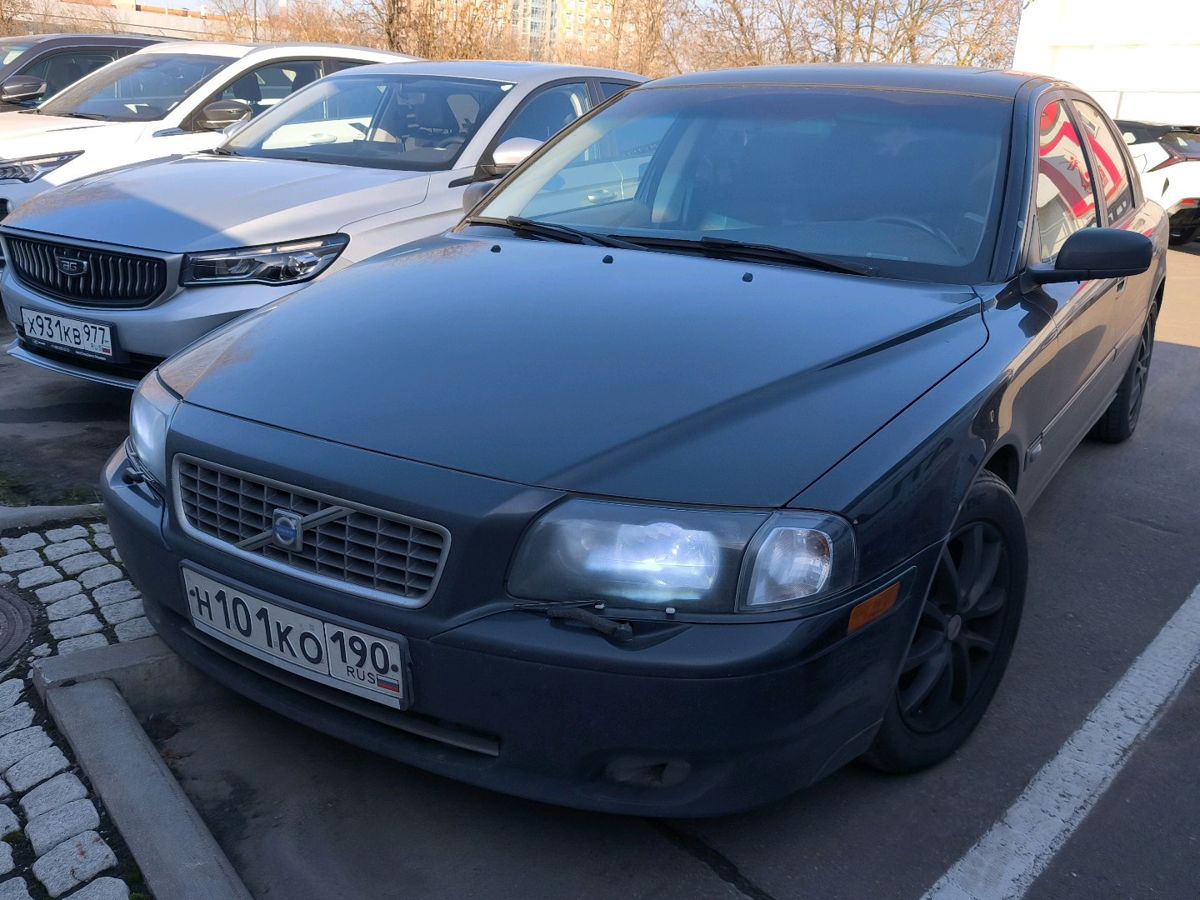 Volvo S80 I [рестайлинг] 2.4 AT (170 л.c. ) Base Чёрный 2005 с пробегом 425 712 км