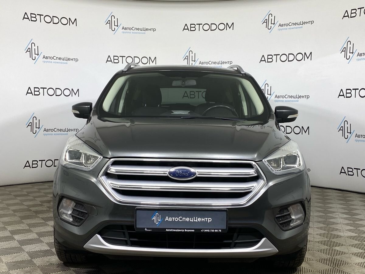 Автомобиль Ford Kuga II [рестайлинг] 2.5 AT (150 л.с.) Titanium (2017) Серый 2017 с пробегом 74 582 км