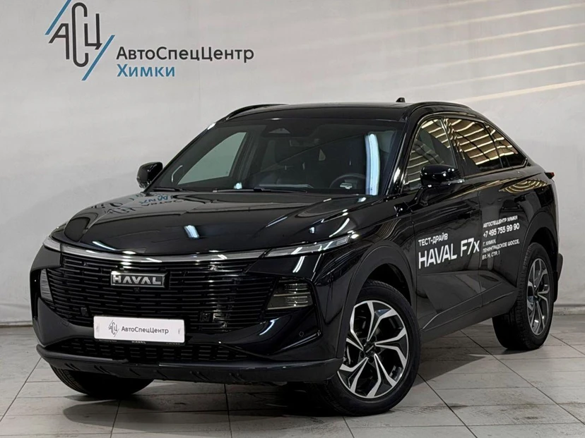 Haval F7x II поколение 2.0 AMT 4WD (192 л.с.) Техно+ / Tech Plus Чёрный 2025 с пробегом 4 600 км