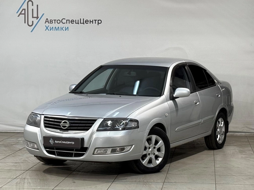 Автомобиль Nissan Almera Classic I поколение (B10) 1.6 AT (107 л.с.) Base Серебристый 2012 с пробегом 173 000 км