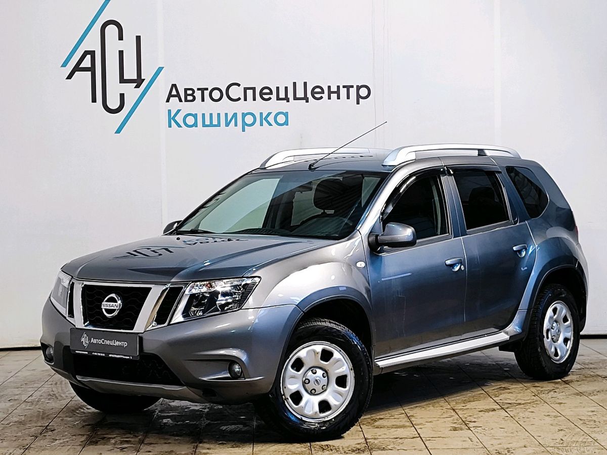 Автомобиль Nissan Terrano III поколение (D10) 2.0 AT 4WD (143 л.с.) Elegance Серый 2017 с пробегом 84 757 км