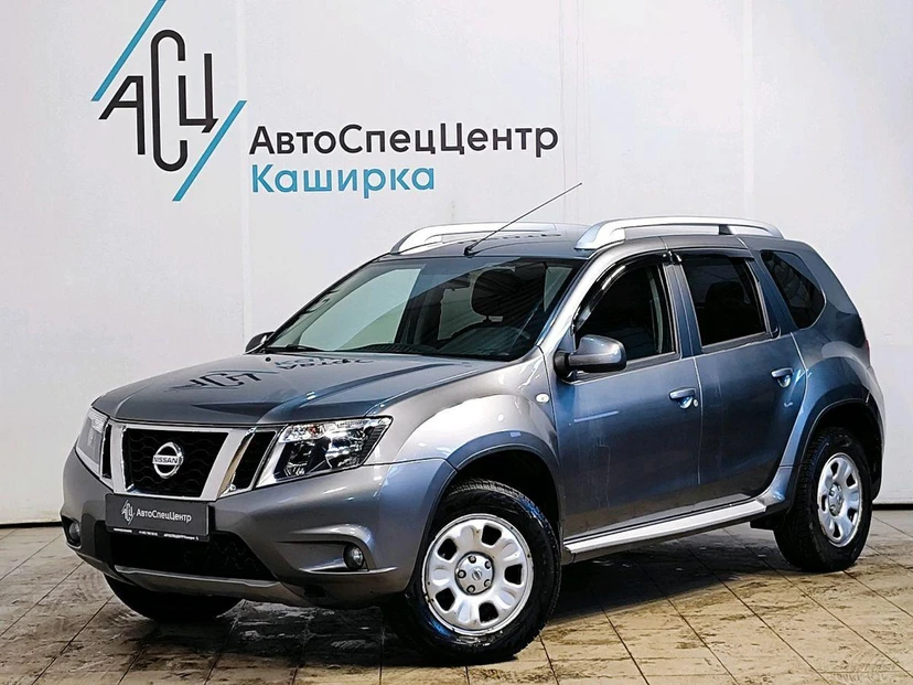 Автомобиль Nissan Terrano III поколение (D10) 2.0 AT 4WD (143 л.с.) Elegance Серый 2017 с пробегом 84 757 км